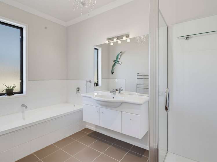 22 Boyce Street Renwick_18