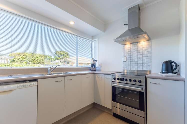 5A Beachwater Grove Paraparaumu Beach_5