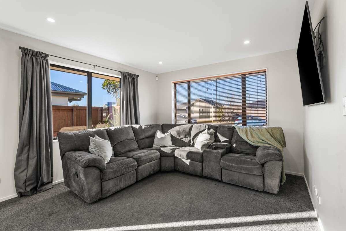 11 Ridgeway Avenue_4