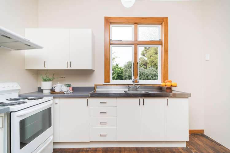 55 Lyndhurst Street Takaro_9