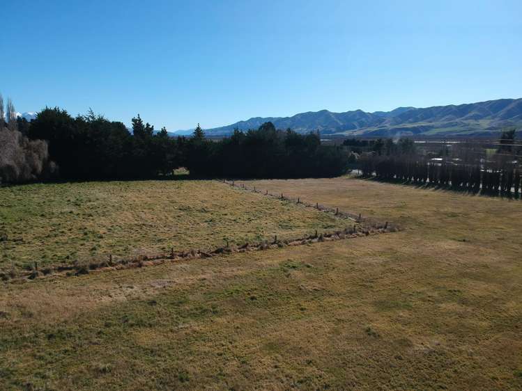 Earthquake Road Duntroon_3