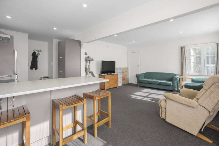 52 Frederick Street Wainuiomata_5