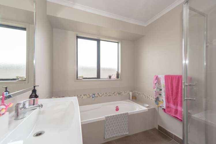 10 Eliza Place Grandview Heights_10