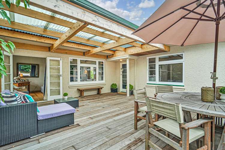 807 Tawa Street Mahora_11