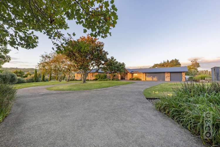 1226 State Highway 16 Waimauku_5