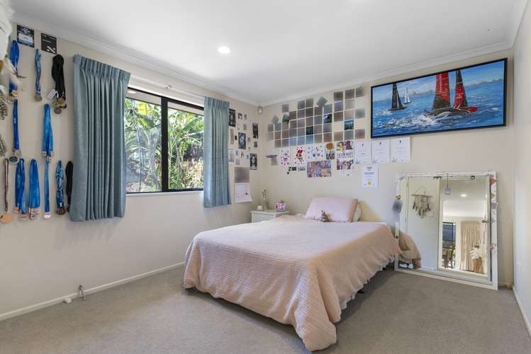 35 Waimanu Bay Drive Te Atatu Peninsula_12