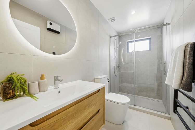 Lot 1-3/27 Greenvalley Rise Glenfield_18