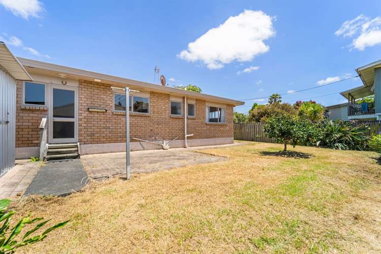 1/40 Red Beach Road Red Beach_4