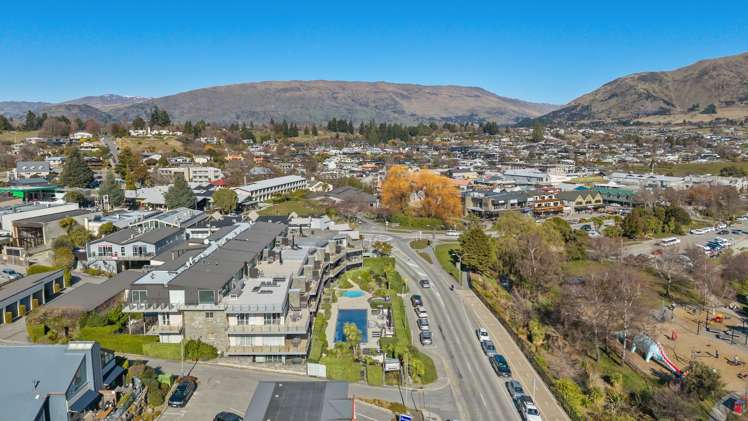 Apt 106, 5 Lakeside Road Wanaka_22