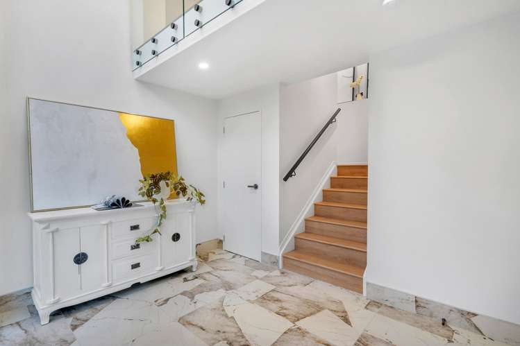 60A Powrie Street_2