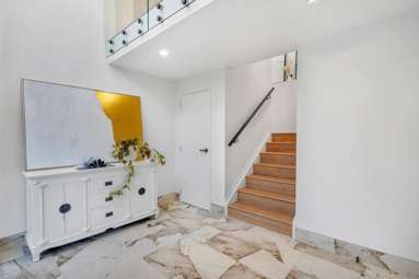 60A Powrie Street_2