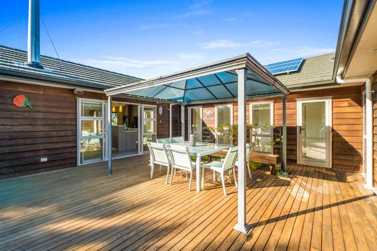 1 Neill Boak Place Beachlands_3