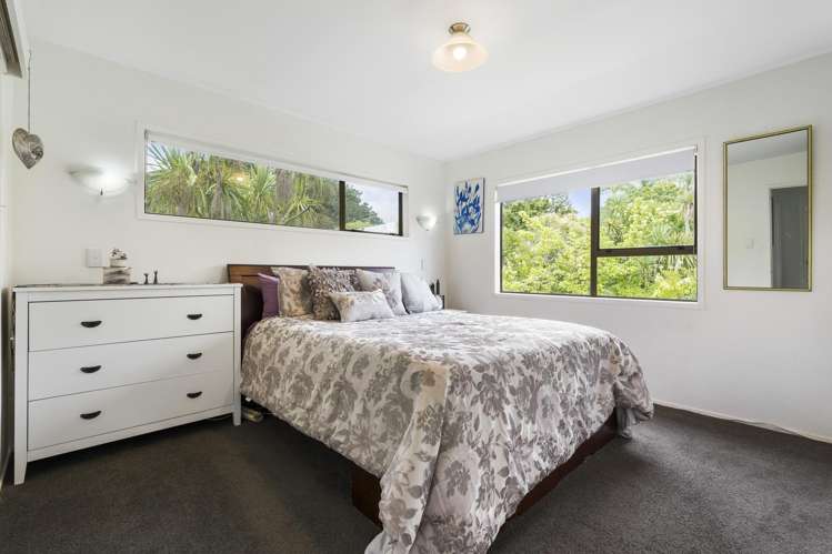 2/10 Seaton Road Murrays Bay_11