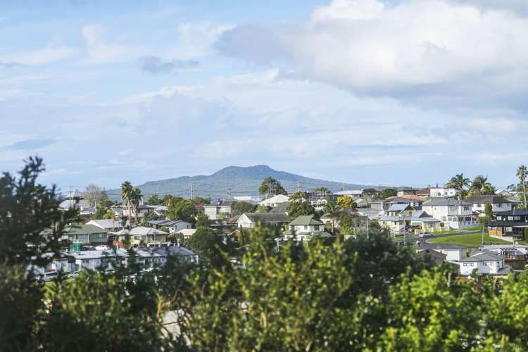 27A Lyttelton Avenue Forrest Hill_7
