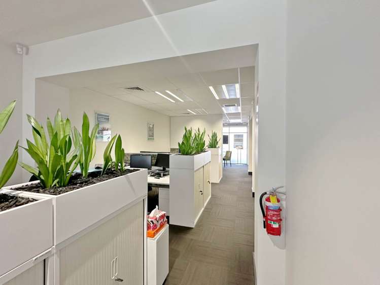 Unit 1/452 Lake Road Takapuna_4