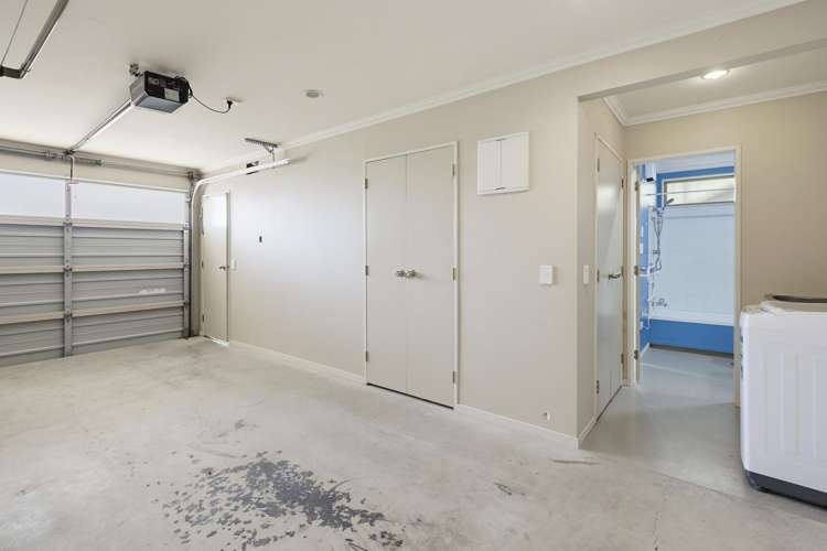 63 Haumia Street Johnsonville_13