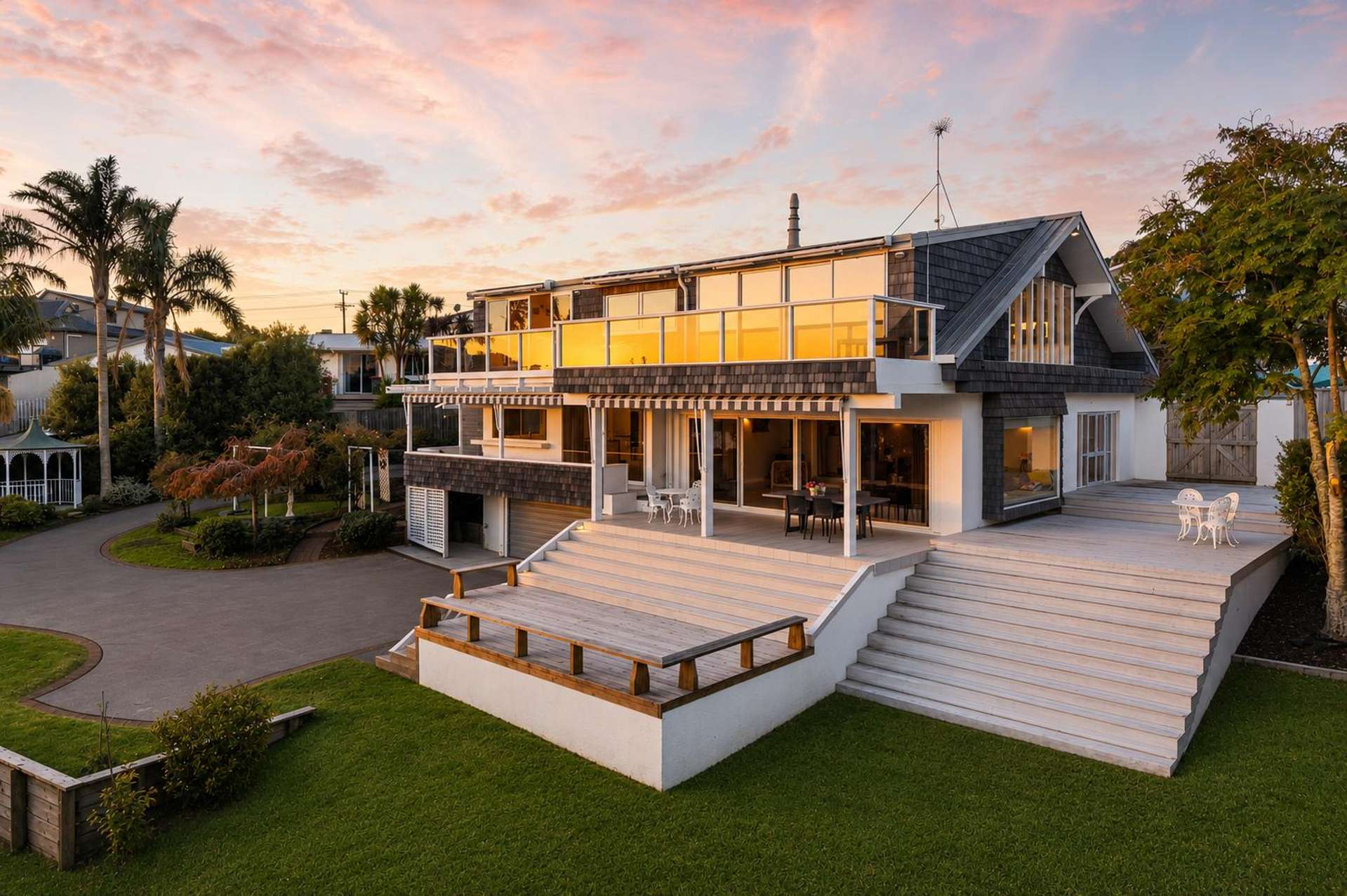 819 Whangaparaoa Manly_0
