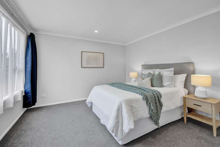 81 Fenton Street Stratford_11