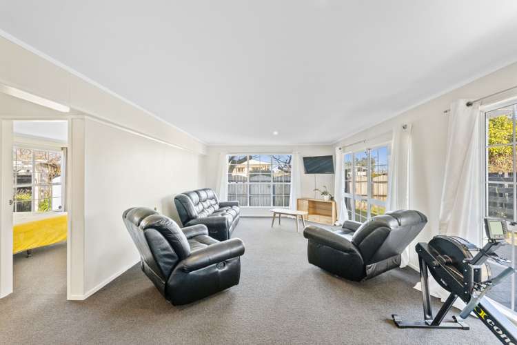 1/4 Ingle Avenue Waipahihi_17