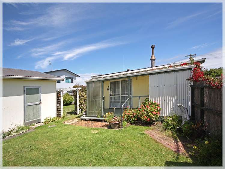 33 Shortt Street Foxton Beach_16