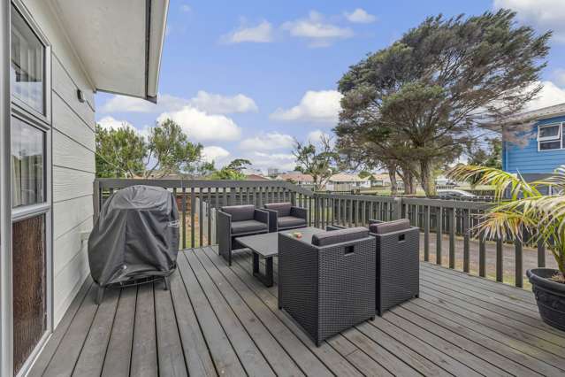 7 Trevor Hosken Drive Wiri_1