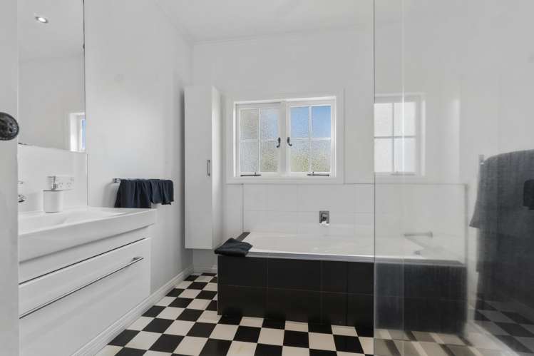 92 Trafalgar Street Onehunga_18