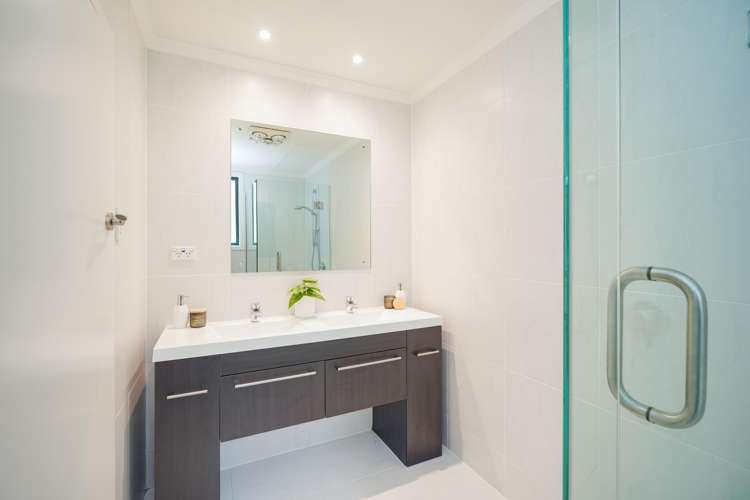 100 Leonard Road West Plains_18