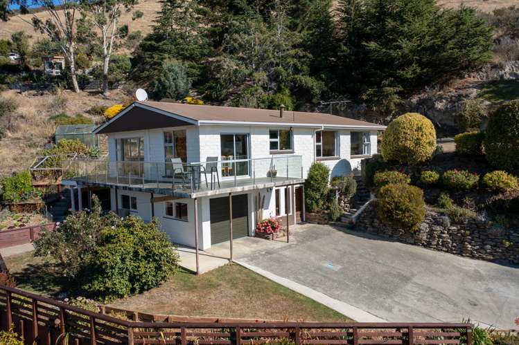 16 Edinburgh Street Green Island_22