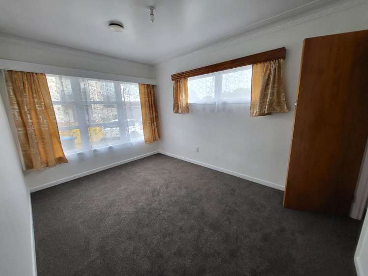 11 Frank Grey Place 10057_9