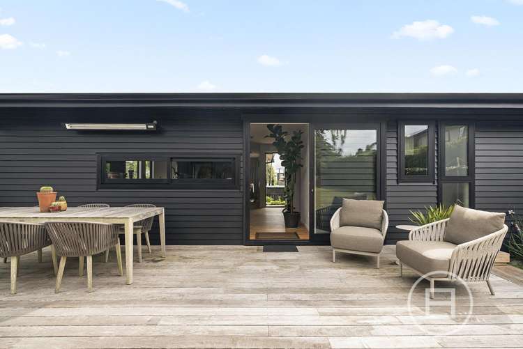 4 Renata Crescent Te Atatu Peninsula_11