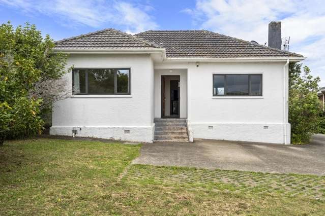 3 Bedroom character home in Mt Roskill