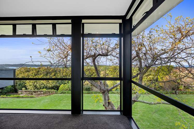 181 Vaughans Road Okura_16