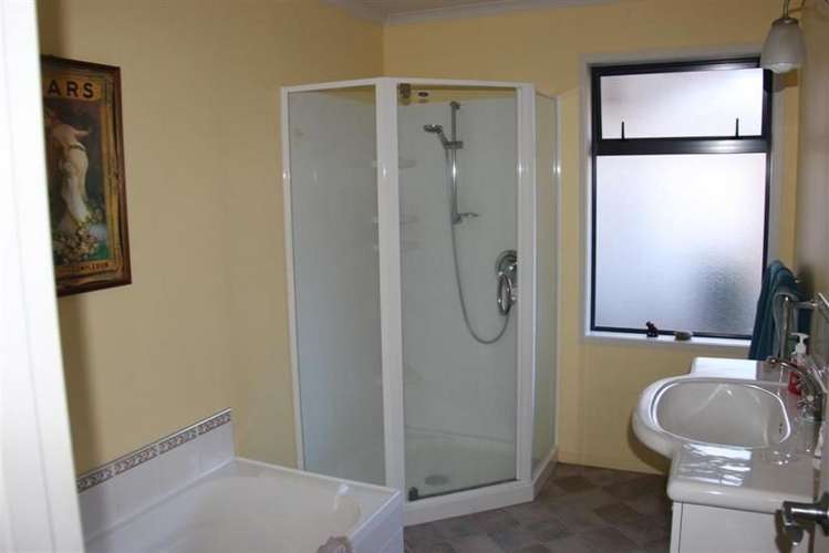 93 Hillcrest Avenue Te Awamutu_14