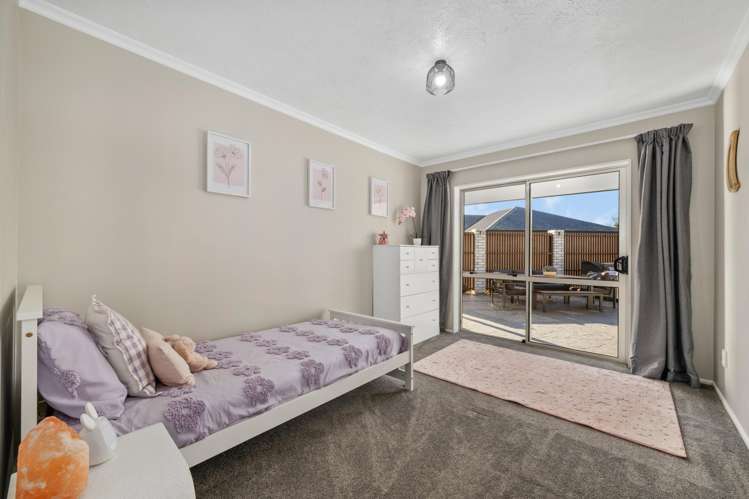 38C Dillons Point Road Islington_17