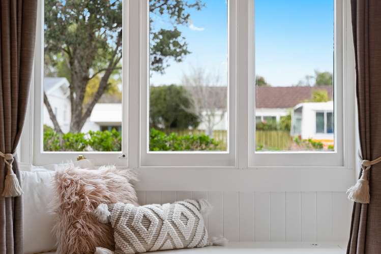 17 Harbutt Avenue Mount Albert_9