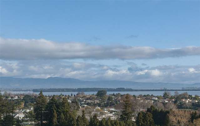 2 Tollemache Place Otumoetai_1