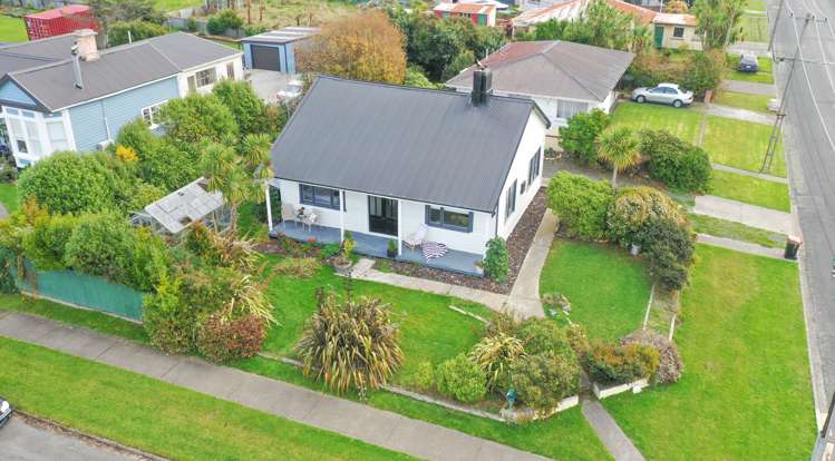 63 Liffey Street Bluff_21