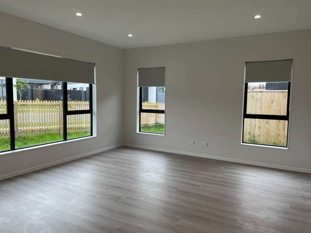 8 Hicks Road Wainui_1