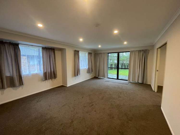 54 Dundale Avenue Blockhouse Bay_18