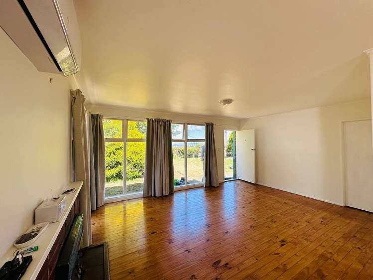 156 Sunset Road Totara Vale_22