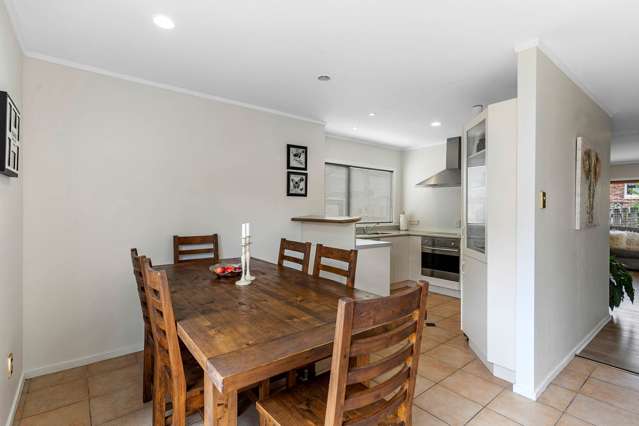 2/70 Howe Street Howick_4