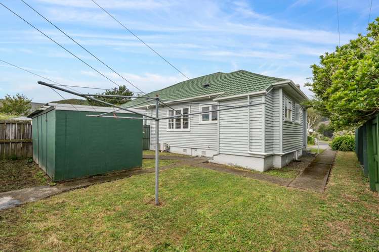 57 Hewer Crescent Naenae_20