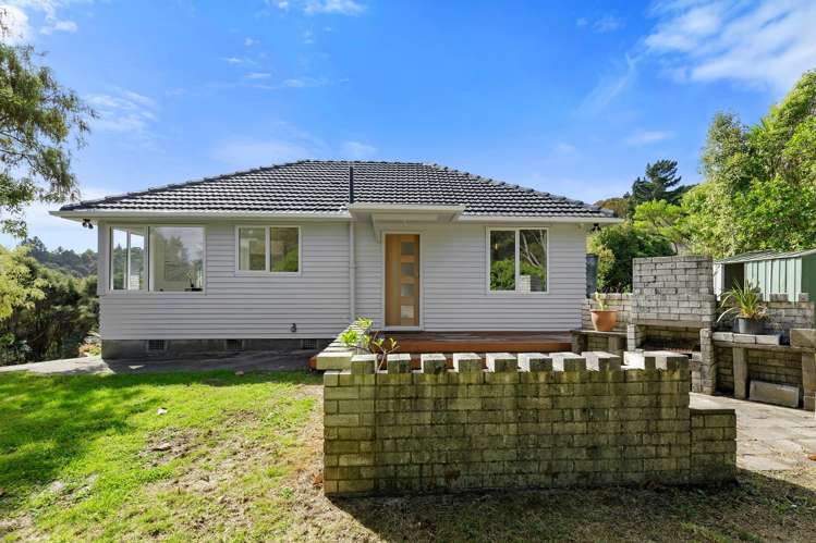 27 James Grove Stokes Valley_25