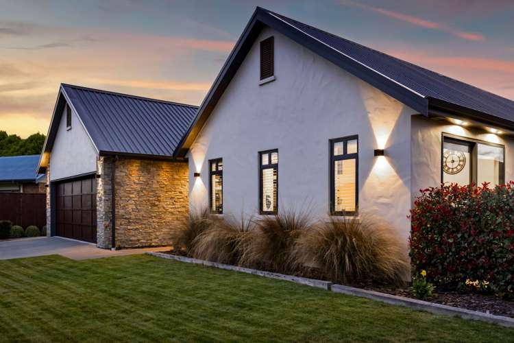 25 County Drive Hawera_5