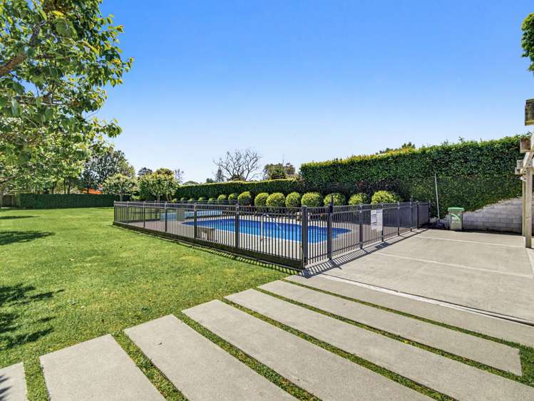 323/8 Thompson Park Road Mount Wellington_21