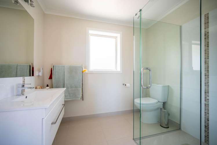 20 Stedyl Crescent Richmond_14