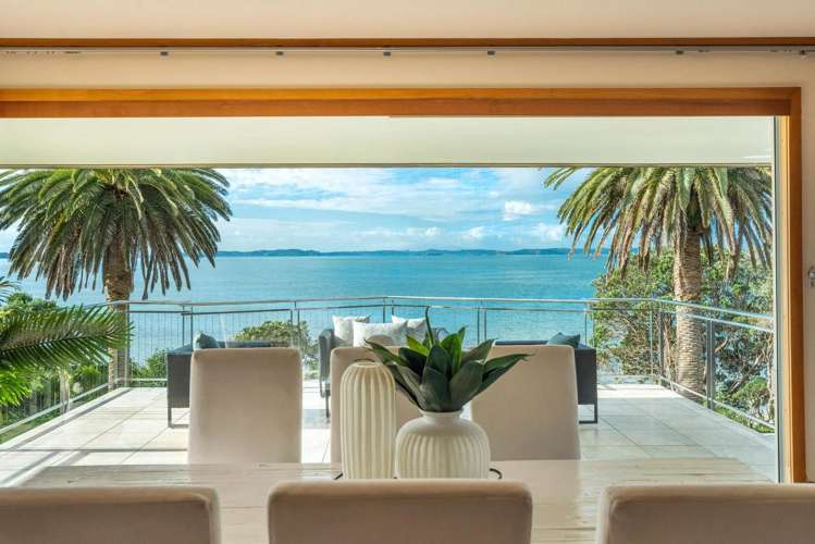 12 & 16 Page Point Mellons Bay_8