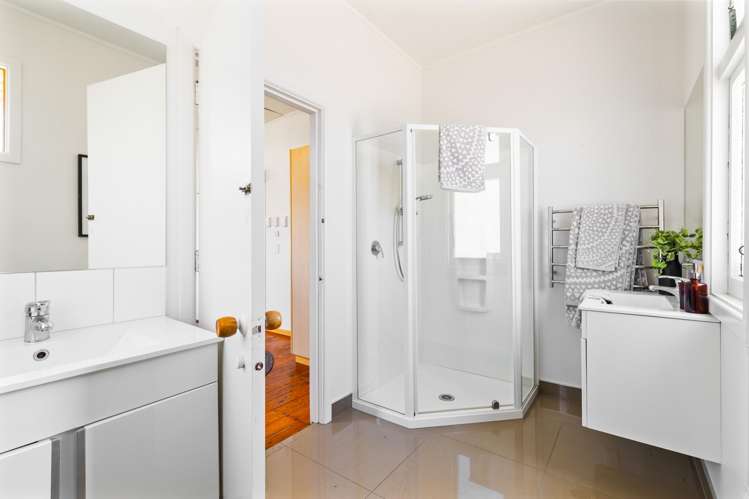 2/1 Wainui Street The Wood_9