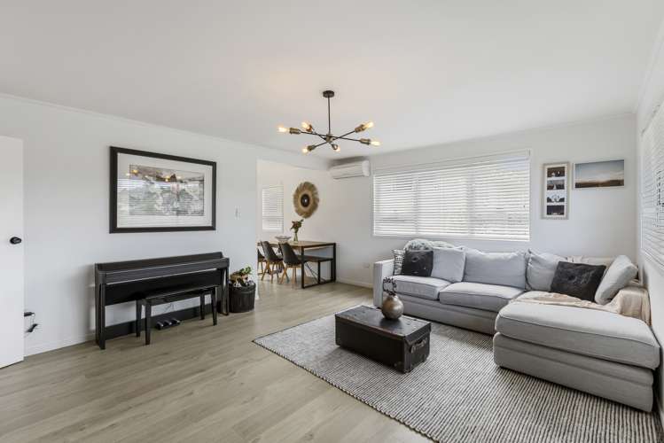 45 Vandeleur Avenue Birkdale_2