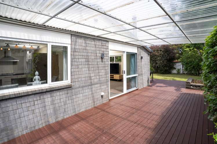 1 Azalea Close Templeton_16